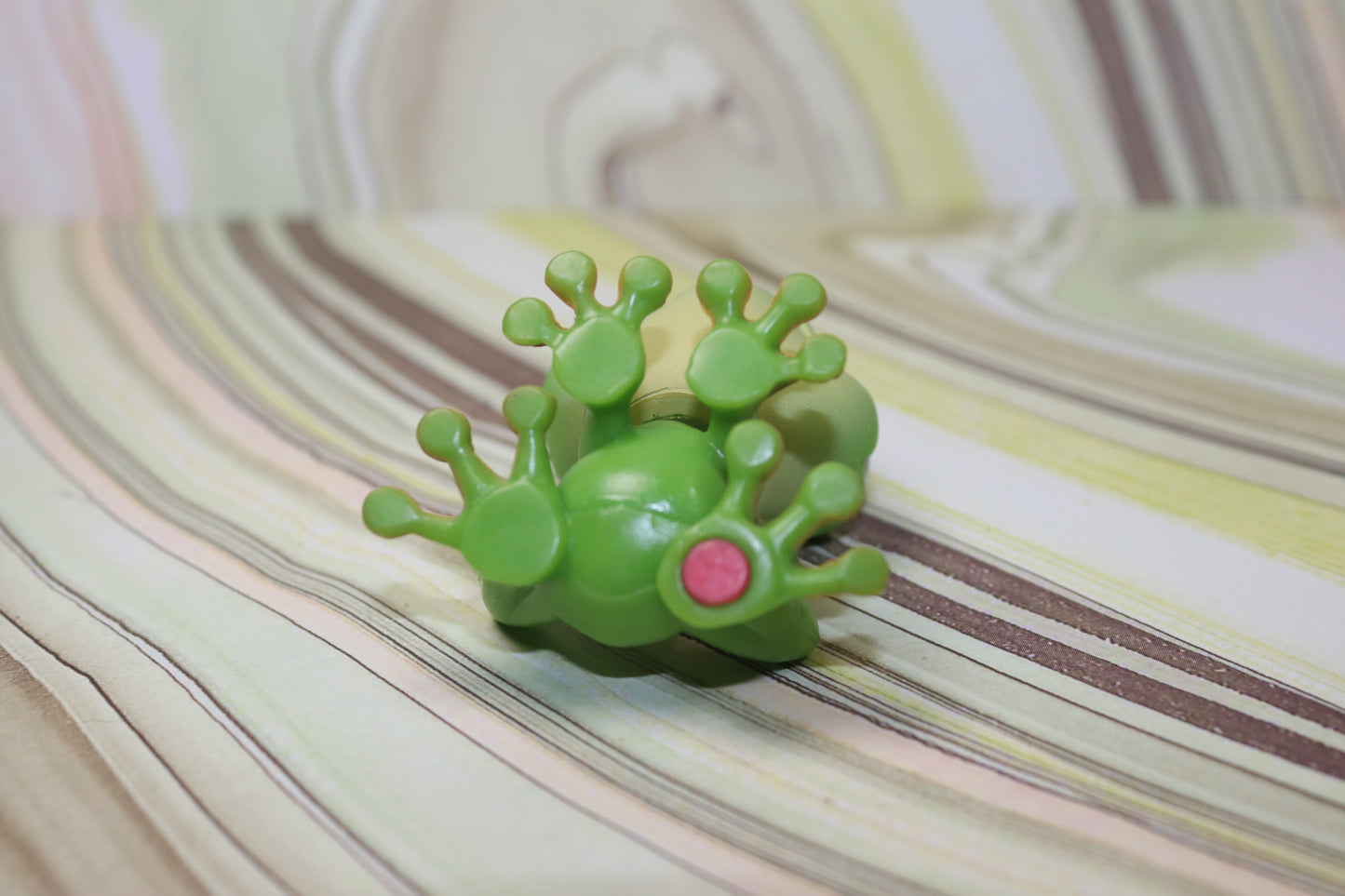 Lps frog 50