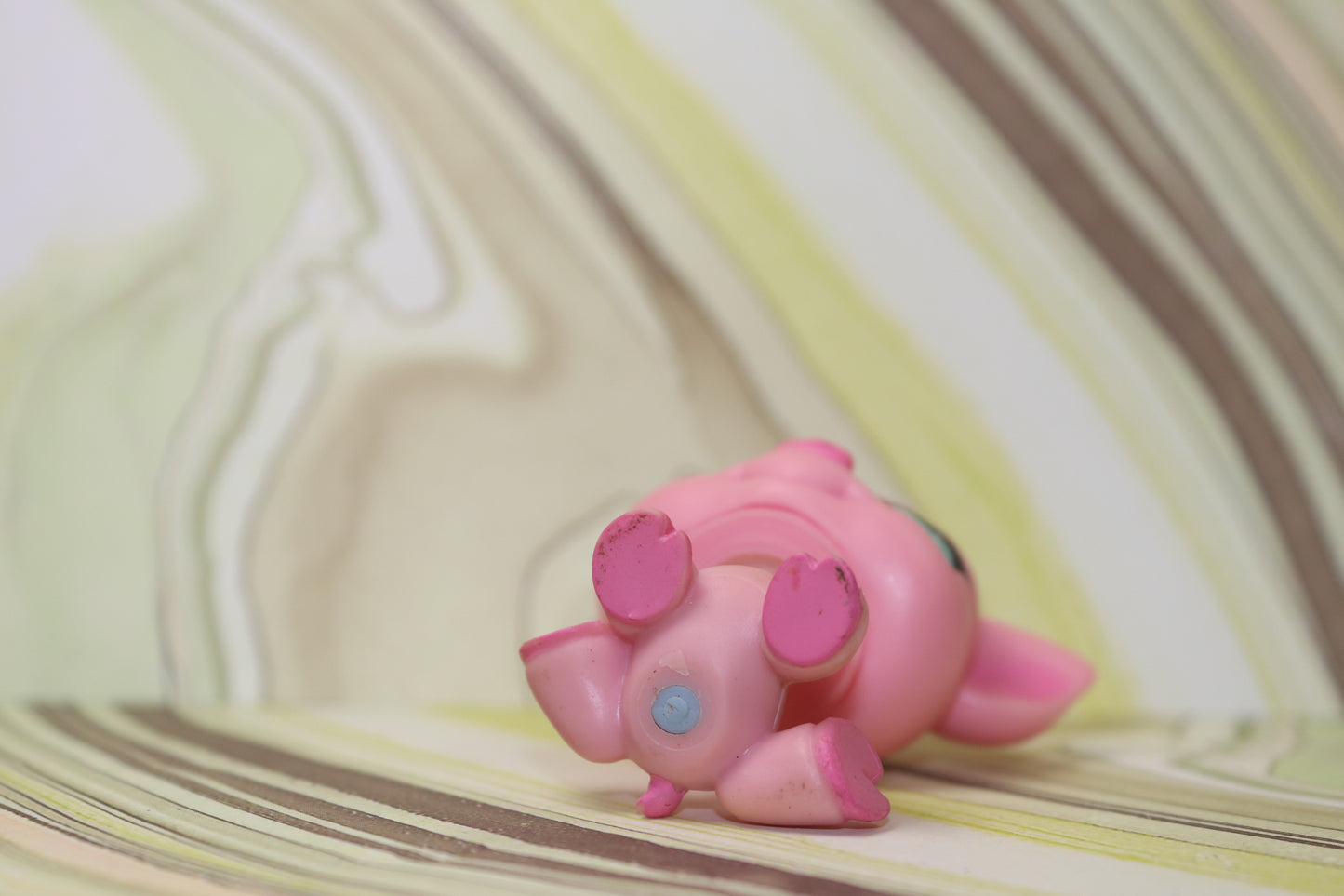 Lps pig 330