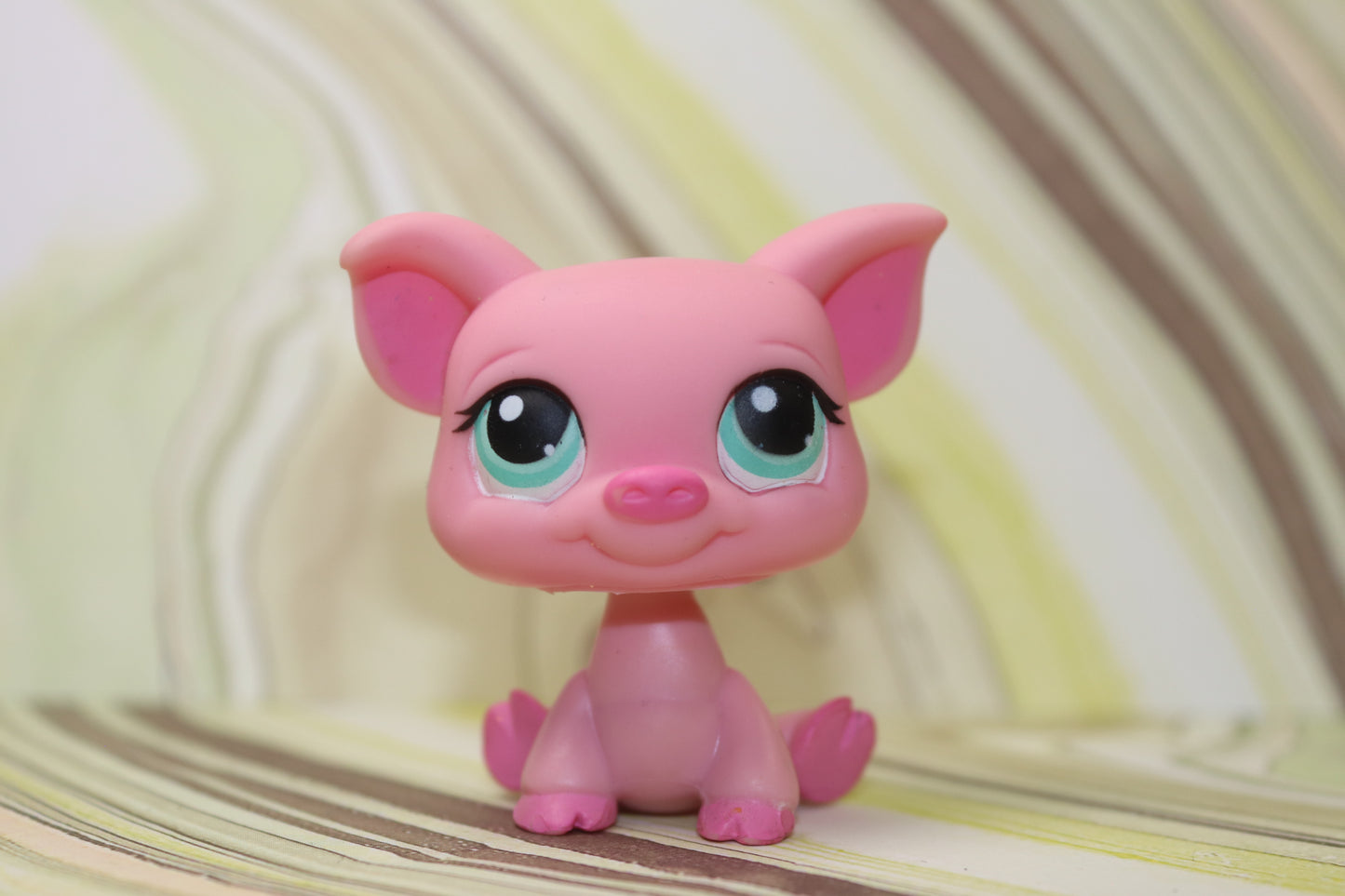 Lps pig 330