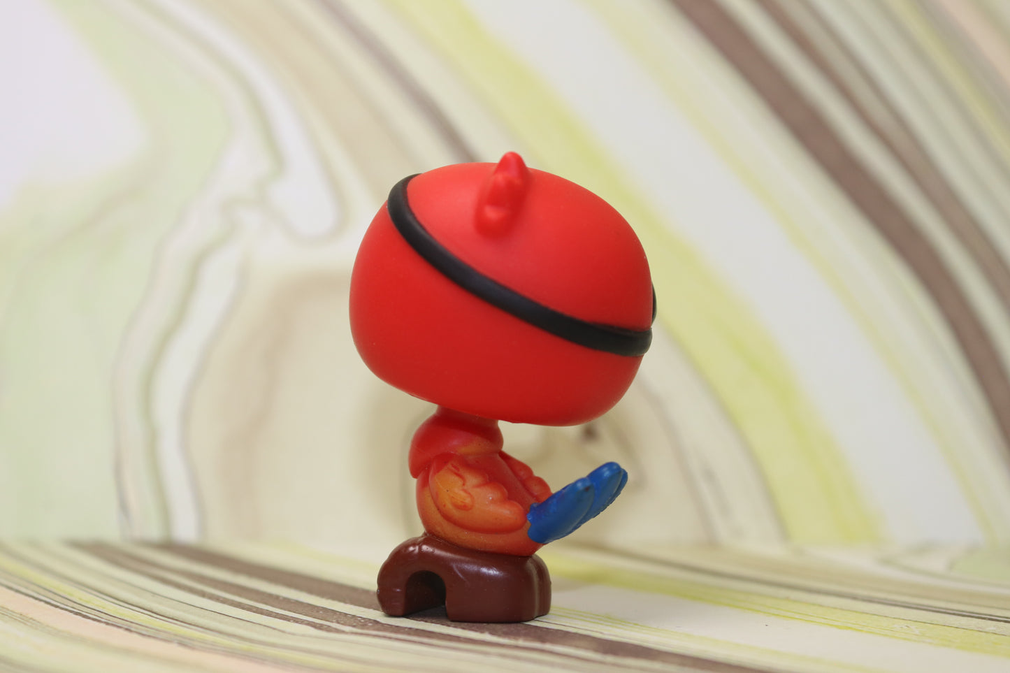 Lps red parrot 331