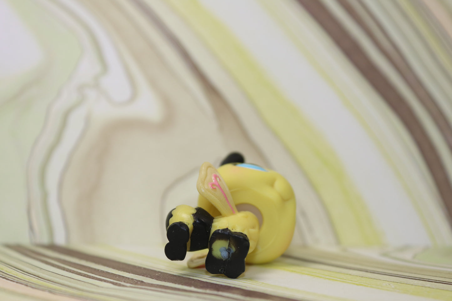 Lps yellow bee 201