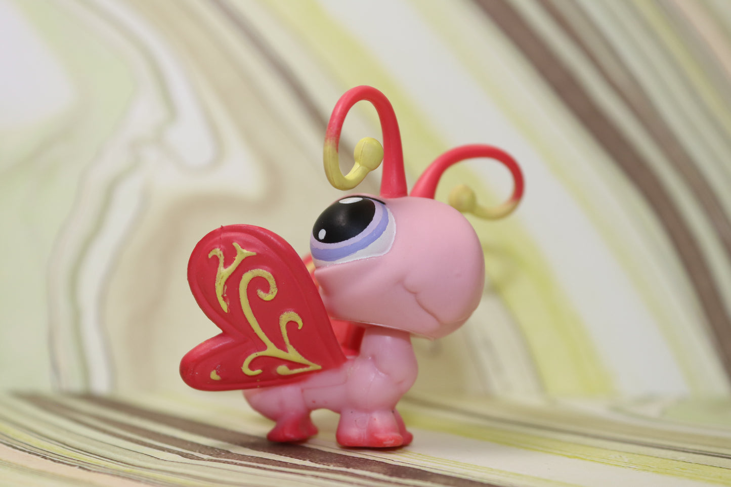 Lps pink butterfly 202