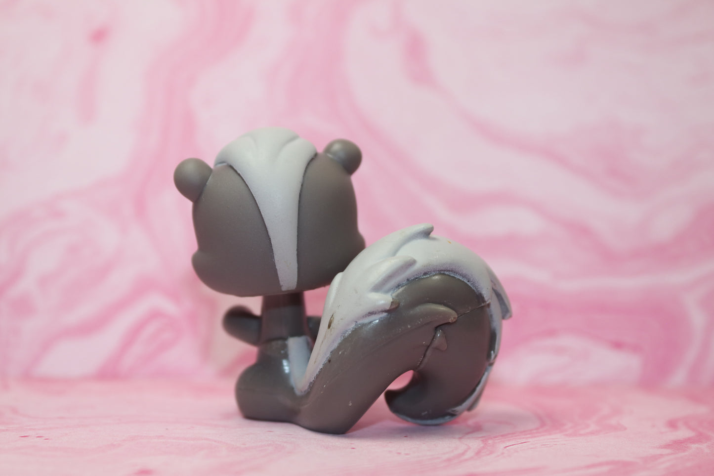 Lps blemished grey squirrel/skunk 132