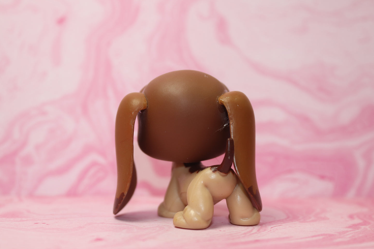 Lps brown basset hound 665