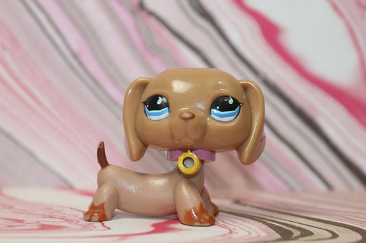 Lps blemished dachshund keychain